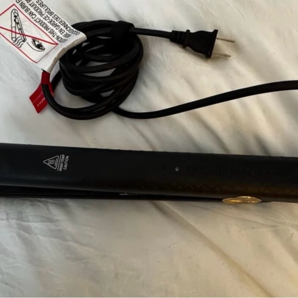 Flat Iron by HSI - grooming product.